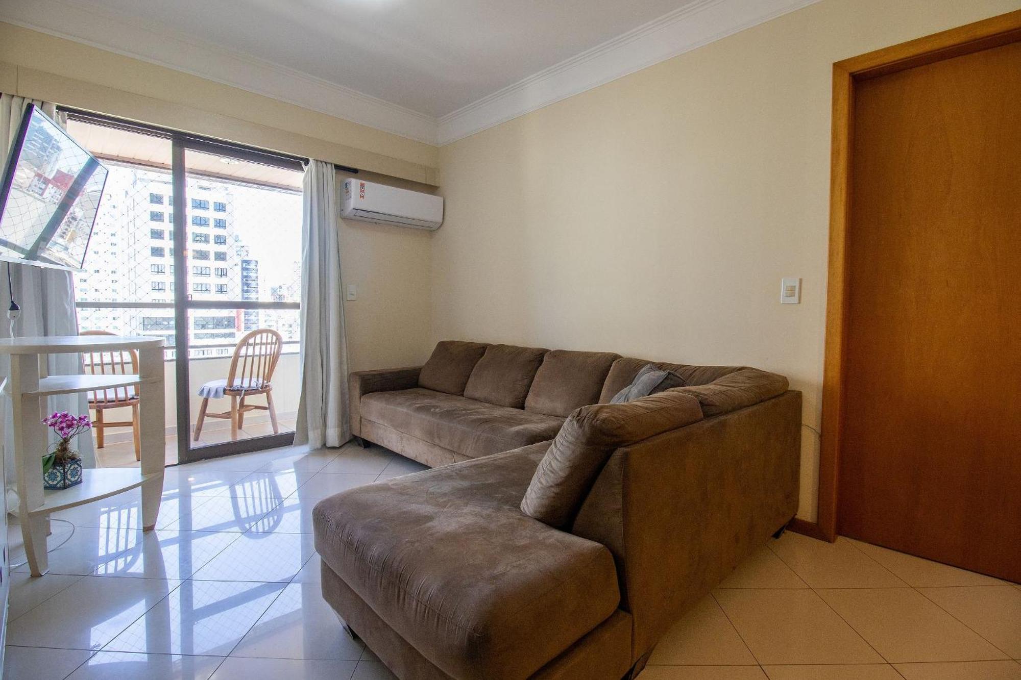 Apartamento Cs135 - Piscina, área De Lazer, Bela Vista, Totalmente Climatizado, Sacada, Wi-fi