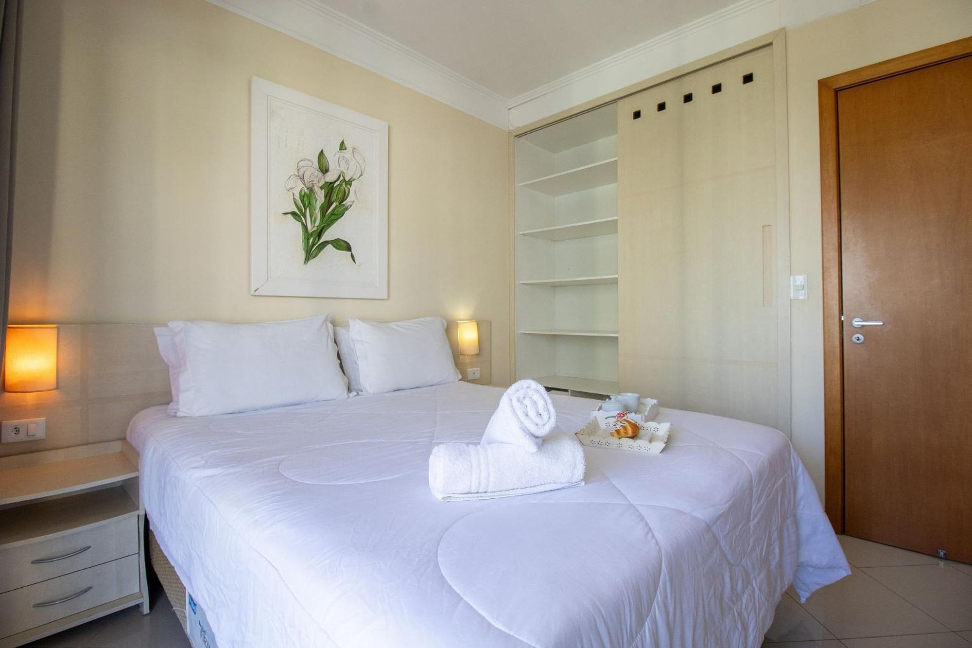 Apartamento Cs135 - Piscina, área De Lazer, Bela Vista, Totalmente Climatizado, Sacada, Wi-fi